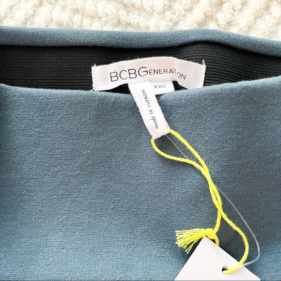 BCBGENERATION Blue Party Mini Skirt in size XXS - Picture 3 of 5